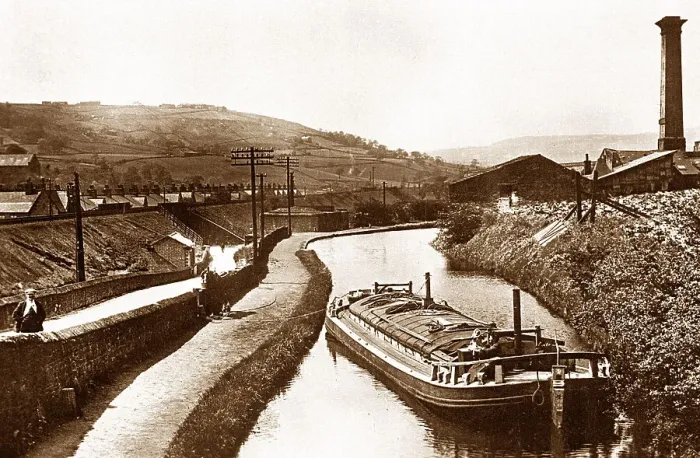 Framed Print : Copley canal barge near halifa Framed Print : Copley canal barge near halifa