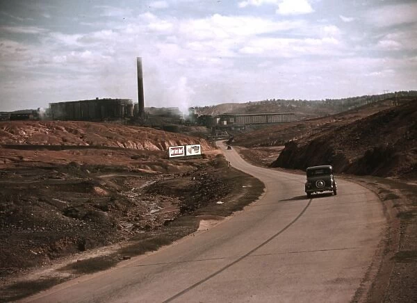Copper mining and sulfuric acid plant, Copperhill, Tenn