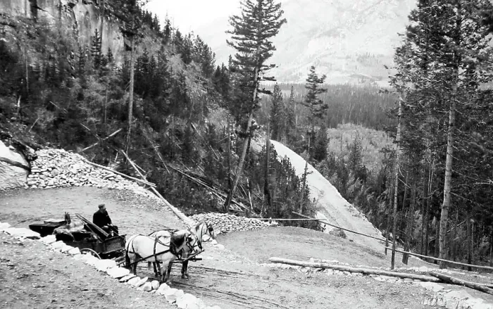 Framed Print : The Corkscrew Drive, Banff, Canada, early 1900s Framed Print : The Corkscrew Drive, Banff, Canada, early 1900s