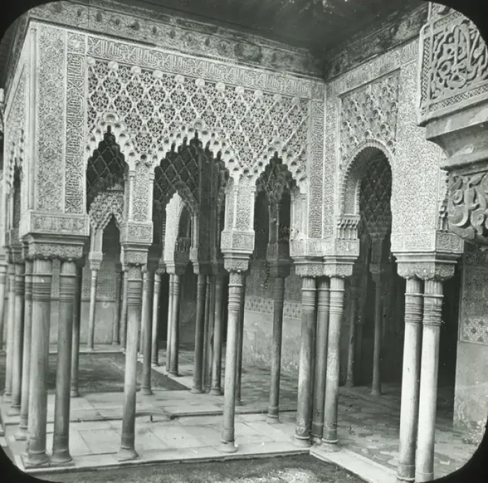 Framed Print : Corner of Court of Lions Framed Print : Corner of Court of Lions