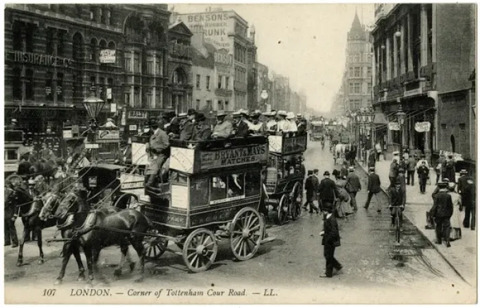 Framed Print : Corner of Tottenham Court Road, London - Horse Buses Framed Print : Corner of Tottenham Court Road, London - Horse Buses