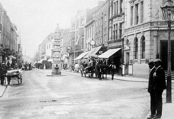Framed Print : Cornhill, Dorchester early 1900's Framed Print : Cornhill, Dorchester early 1900's