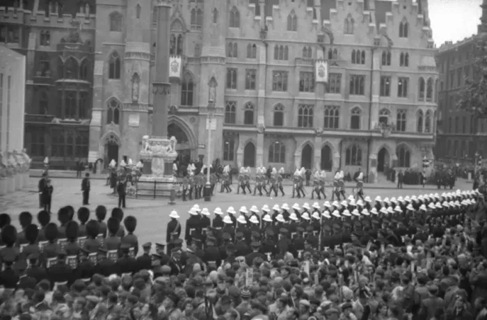 Framed Print : Coronation. March towards Abbey Framed Print : Coronation. March towards Abbey