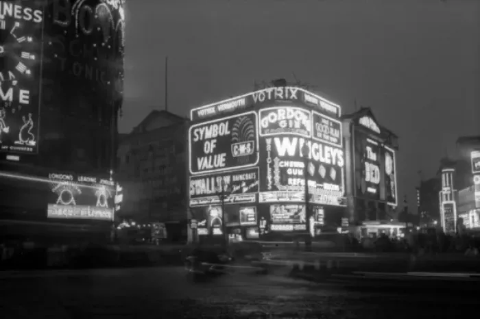 Framed Print : Coronation. Piccadilly Circus at Night Framed Print : Coronation. Piccadilly Circus at Night