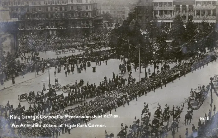 Framed Print : Coronation Procession King George V - Hyde Park Corner Framed Print : Coronation Procession King George V - Hyde Park Corner