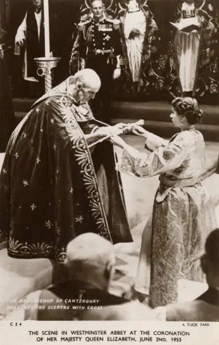 Framed Print : Coronation of Queen Elizabeth II - presentation of sceptre Framed Print : Coronation of Queen Elizabeth II - presentation of sceptre