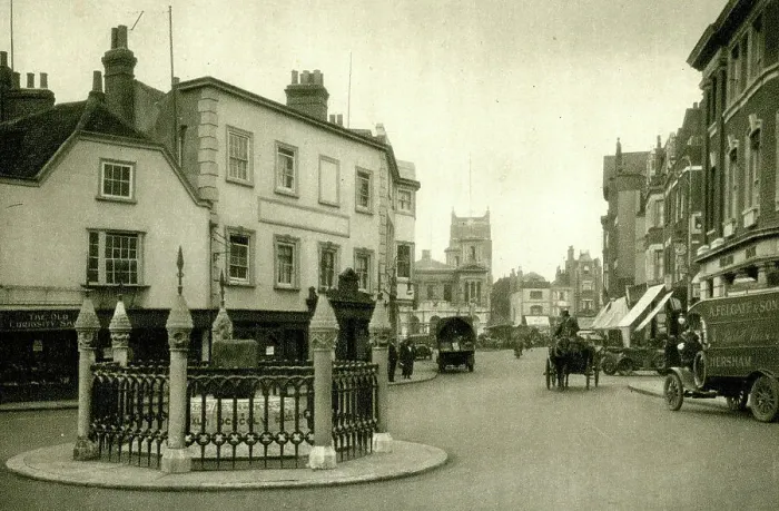 Framed Print : Coronation Stone, Kingston-upon-Thames, Surrey Framed Print : Coronation Stone, Kingston-upon-Thames, Surrey