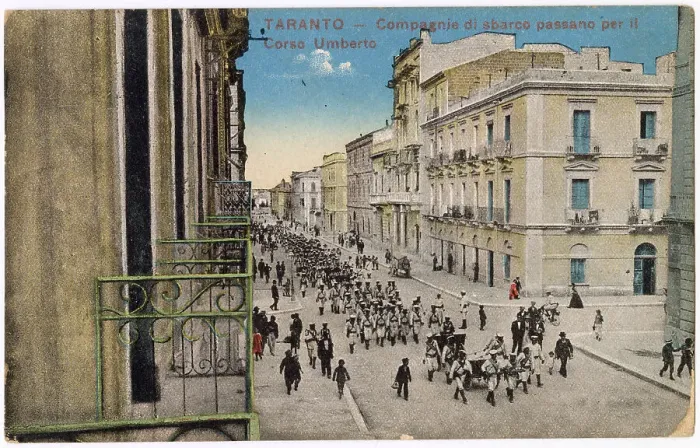 Framed Print : Corso Umberto, Taranto, Southern Italy, with a company of soldiers marching down the street. Date: circa 1919 Framed Print : Corso Umberto, Taranto, Southern Italy, with a company of soldiers marching down the street. Date: circa 1919