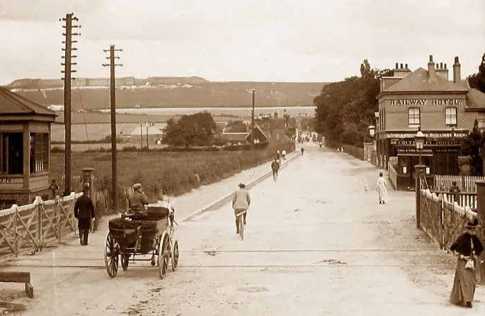 Framed Print : Cosham near Portsmouth early 1900s Framed Print : Cosham near Portsmouth early 1900s