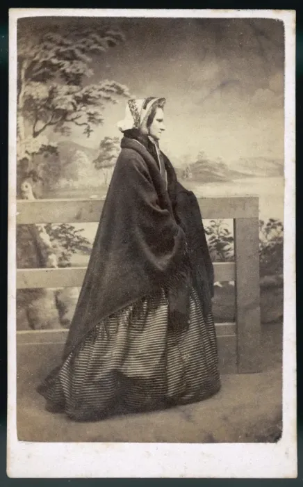 Framed Print : Costume / Photo 1860S Framed Print : Costume / Photo 1860S