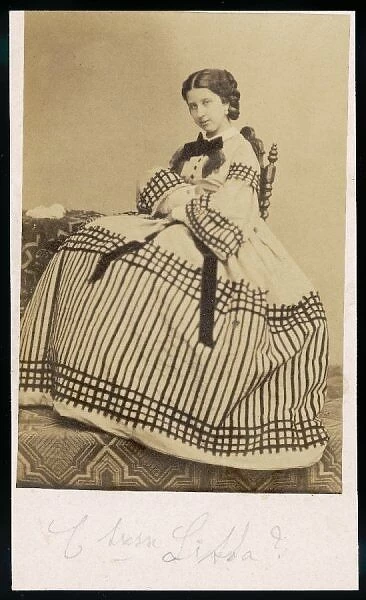 Costume  /  Photo 1860S