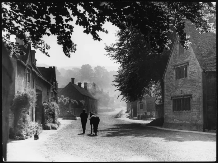 Framed Print : Cotswolds Village Scene Framed Print : Cotswolds Village Scene