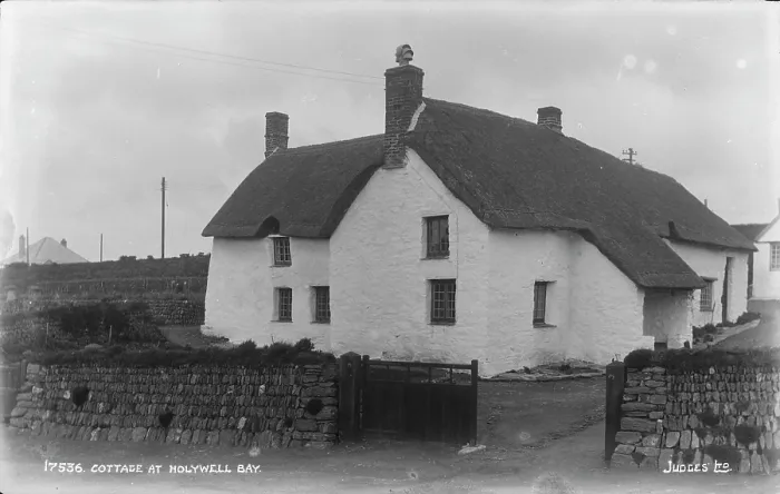 Framed Print : Cottage at Holywell Bay Framed Print : Cottage at Holywell Bay