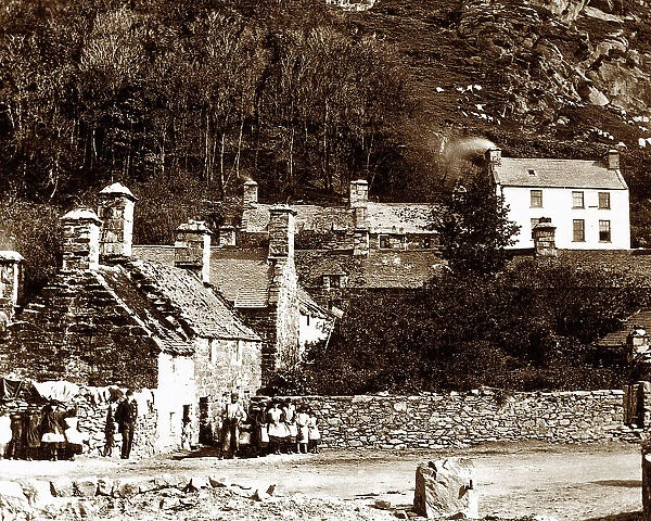 Cottages at Barmouth, Victorian period