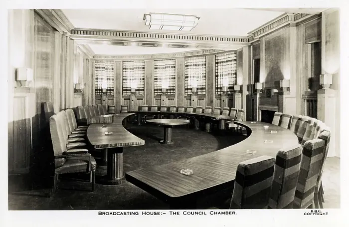 Framed Print : Council Chamber at BBC Broadcasting House, Portland Place Framed Print : Council Chamber at BBC Broadcasting House, Portland Place