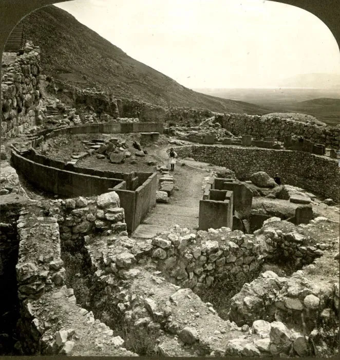 Framed Print : Council-place of the Elders, Acropolis of Mycenae, Greece Framed Print : Council-place of the Elders, Acropolis of Mycenae, Greece