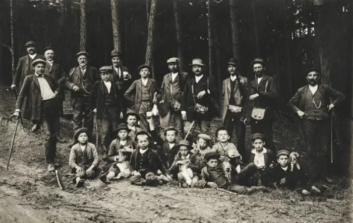 Framed Print : A country shooting party in Austria Framed Print : A country shooting party in Austria