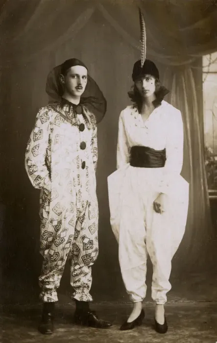 Framed Print : Couple in fancy dress, 1922 Framed Print : Couple in fancy dress, 1922