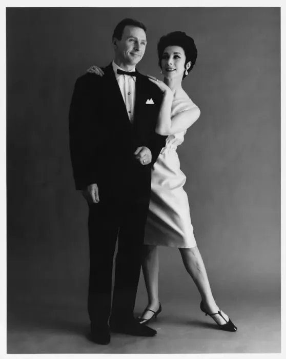 Framed Print : COUPLE IN FORMAL DRESS Framed Print : COUPLE IN FORMAL DRESS