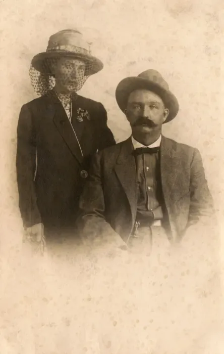 Framed Print : Couple from Sandpoint, Idaho, USA Framed Print : Couple from Sandpoint, Idaho, USA