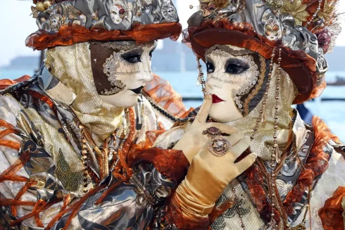 Framed Print : Couple wearing Venice Carnival Costumes Framed Print : Couple wearing Venice Carnival Costumes