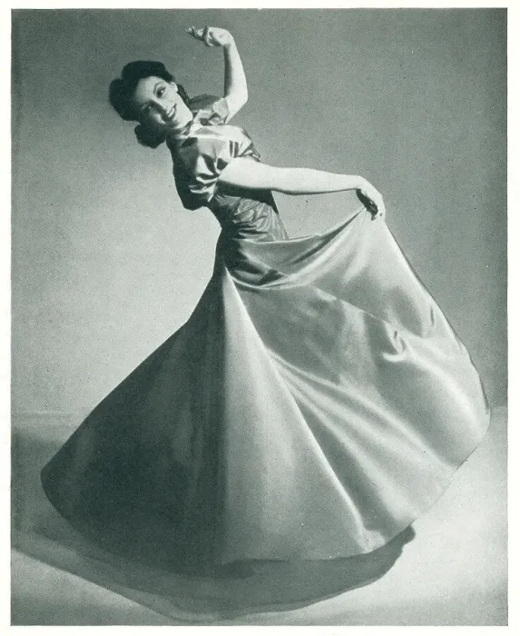 Framed Print : Courtaulds Ltd Advert Photograph Framed Print : Courtaulds Ltd Advert Photograph