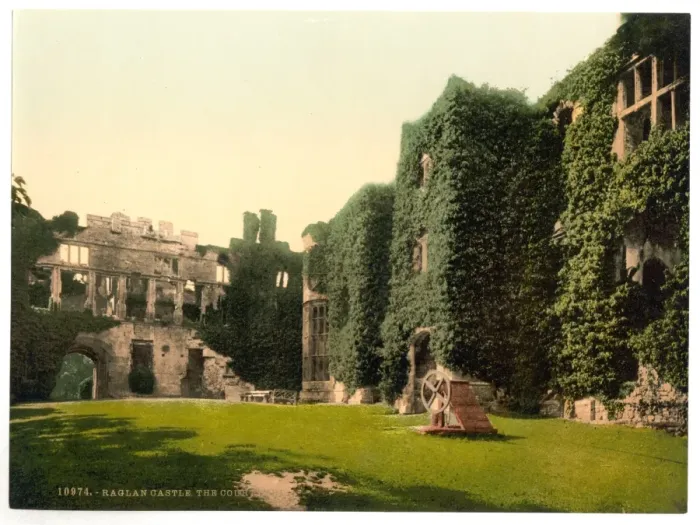 Framed Print : The courtyard, Raglan Castle, England Framed Print : The courtyard, Raglan Castle, England