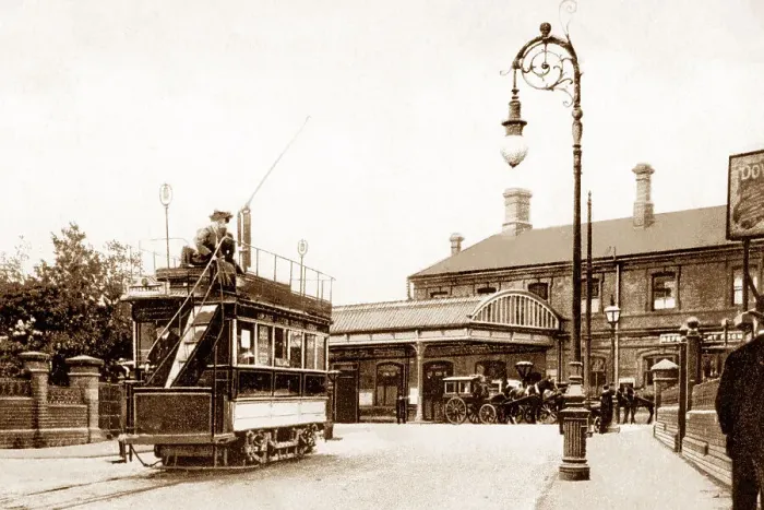 Framed Print : Coventry Railway Station early 1900s