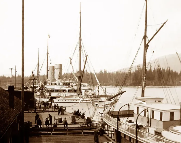 Framed Print : CPR's Empress of India in Vancouver, early 1900s Framed Print : CPR's Empress of India in Vancouver, early 1900s