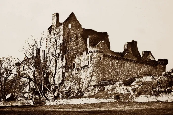 Framed Print : Craigmillar Castle, Scotland Framed Print : Craigmillar Castle, Scotland