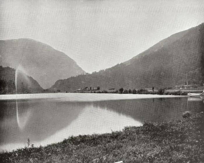 Framed Print : Crawford Notch, White Mountains, New Hampshire, USA Framed Print : Crawford Notch, White Mountains, New Hampshire, USA