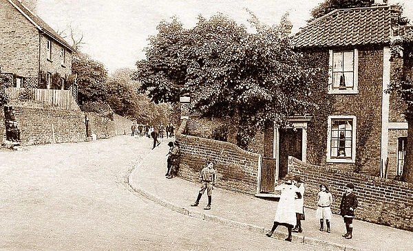 Crayford Iron Mill Lane early 1900s