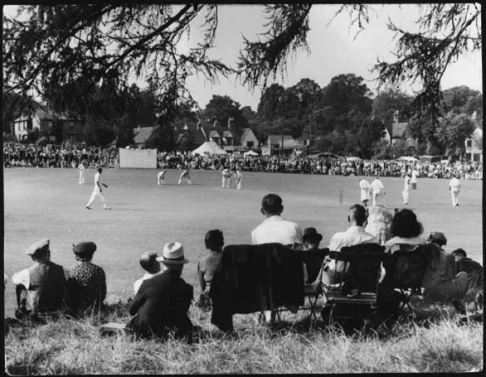 Framed Print : Cricket at Bearstead Framed Print : Cricket at Bearstead