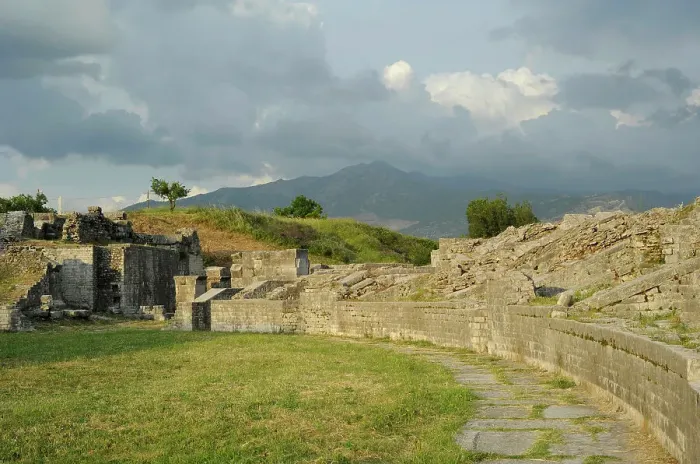 Framed Print : Croatia, Solin. City of Salona. The amphitheatre ruins Framed Print : Croatia, Solin. City of Salona. The amphitheatre ruins