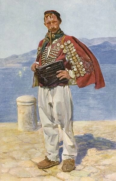 Croatia - Traditional National Costume (2  /  8)