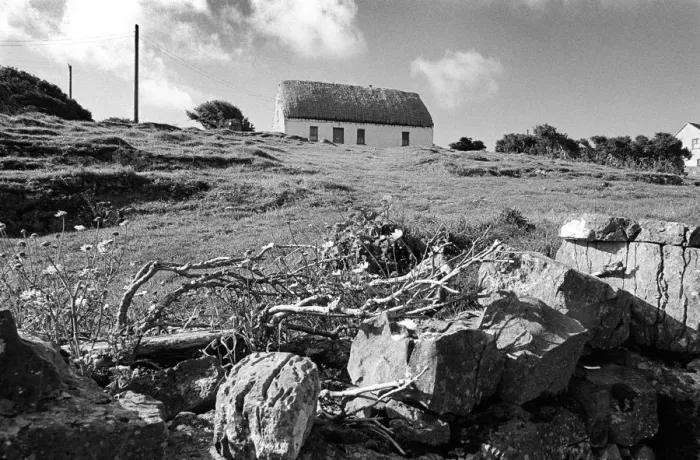 Framed Print : Croft cottage on the island of Innishmore, Aran Islands Framed Print : Croft cottage on the island of Innishmore, Aran Islands