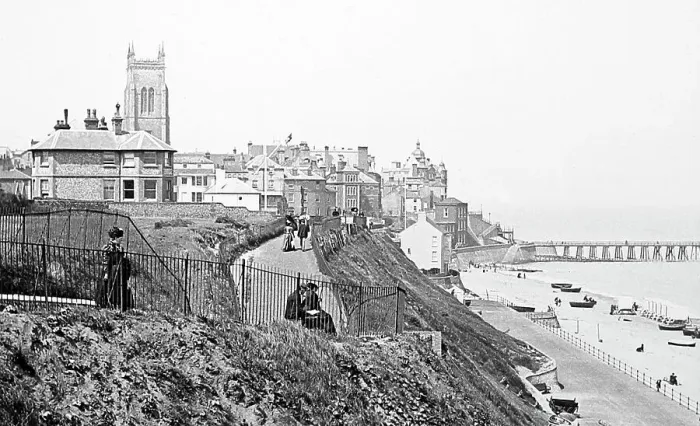 Framed Print : Cromer, Victorian period Framed Print : Cromer, Victorian period