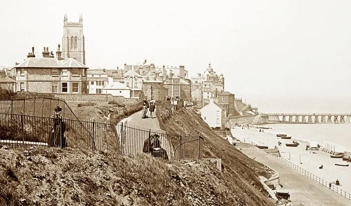 Framed Print : Cromer, Victorian period Framed Print : Cromer, Victorian period