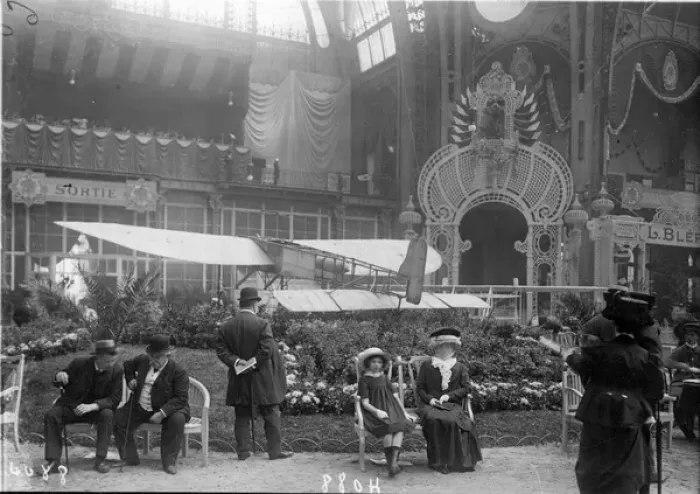 Framed Print : The cross-Channel Bleriot XI at the Salon Aeronautique