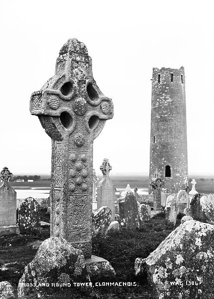 Cross and Round Tower, Clonmacnois