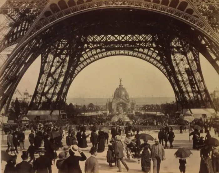 Framed Print : Crowd of people walking under the base of Eiffel Tower, view Framed Print : Crowd of people walking under the base of Eiffel Tower, view
