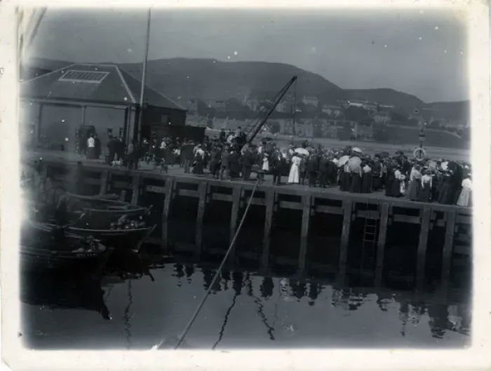 Framed Print : Crowd on the Pier, Campbeltown, Scotland Framed Print : Crowd on the Pier, Campbeltown, Scotland