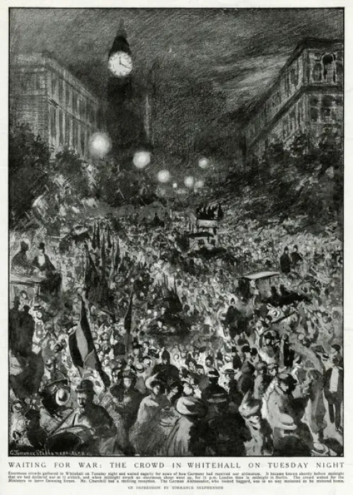 Framed Print : Crowd in Whitehall, London, outbreak of WW1 Framed Print : Crowd in Whitehall, London, outbreak of WW1