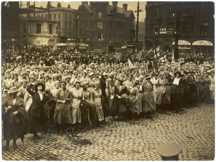 Framed Print : Crowd of Ww1 Workers Framed Print : Crowd of Ww1 Workers