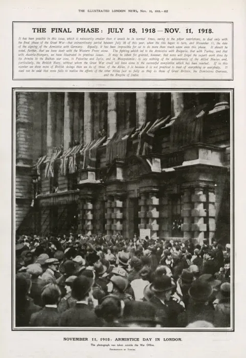 Framed Print : Crowds outside the War Office on Armistice Day Framed Print : Crowds outside the War Office on Armistice Day