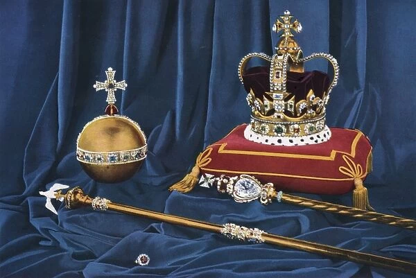Crown of England and other emblems of sovereignty