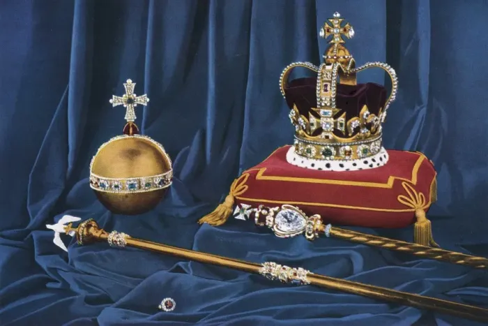 Framed Print : Crown of England and other emblems of sovereignty Framed Print : Crown of England and other emblems of sovereignty