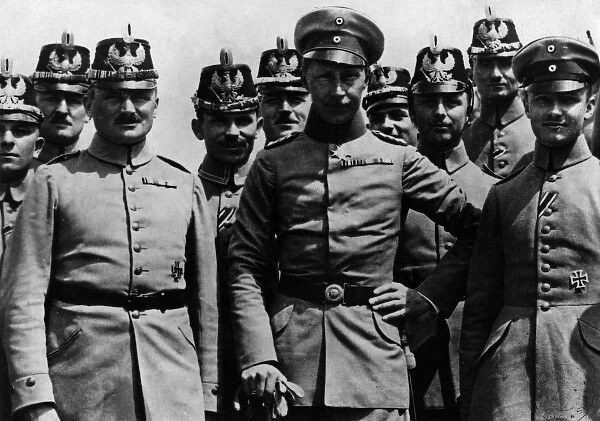 Crown Prince Wilhelm with hussars, WW1