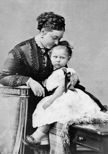 Crown Princess of Prussia with her daughter Victoria