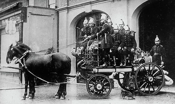 Croyden Fire Brigade in 1910